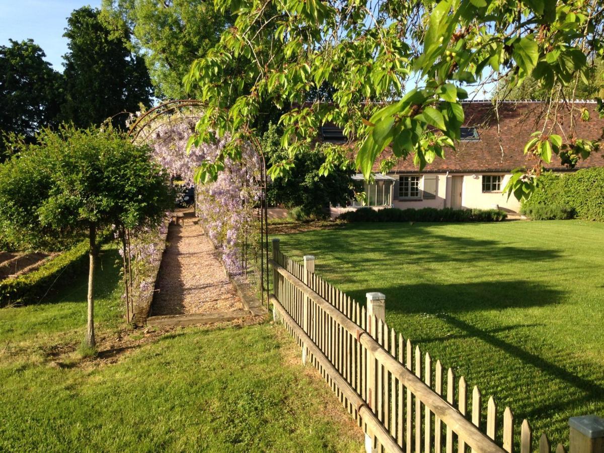 Gite Du Moulin De Blanville Saint-Luperce Exterior foto